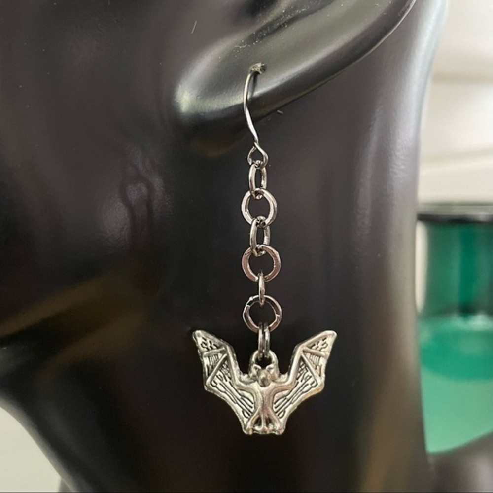 $10 SALE Handmade Dangling Bat Chain Mixed Metal Earring 2.25” Halloween
